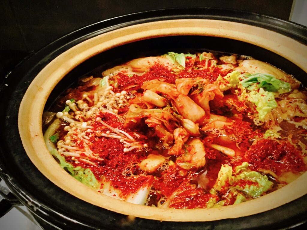 無農薬の白菜たっぷりキムチ鍋 産地直送のオーガニック野菜の店 Fujiya 冨士屋 ふじや 大阪